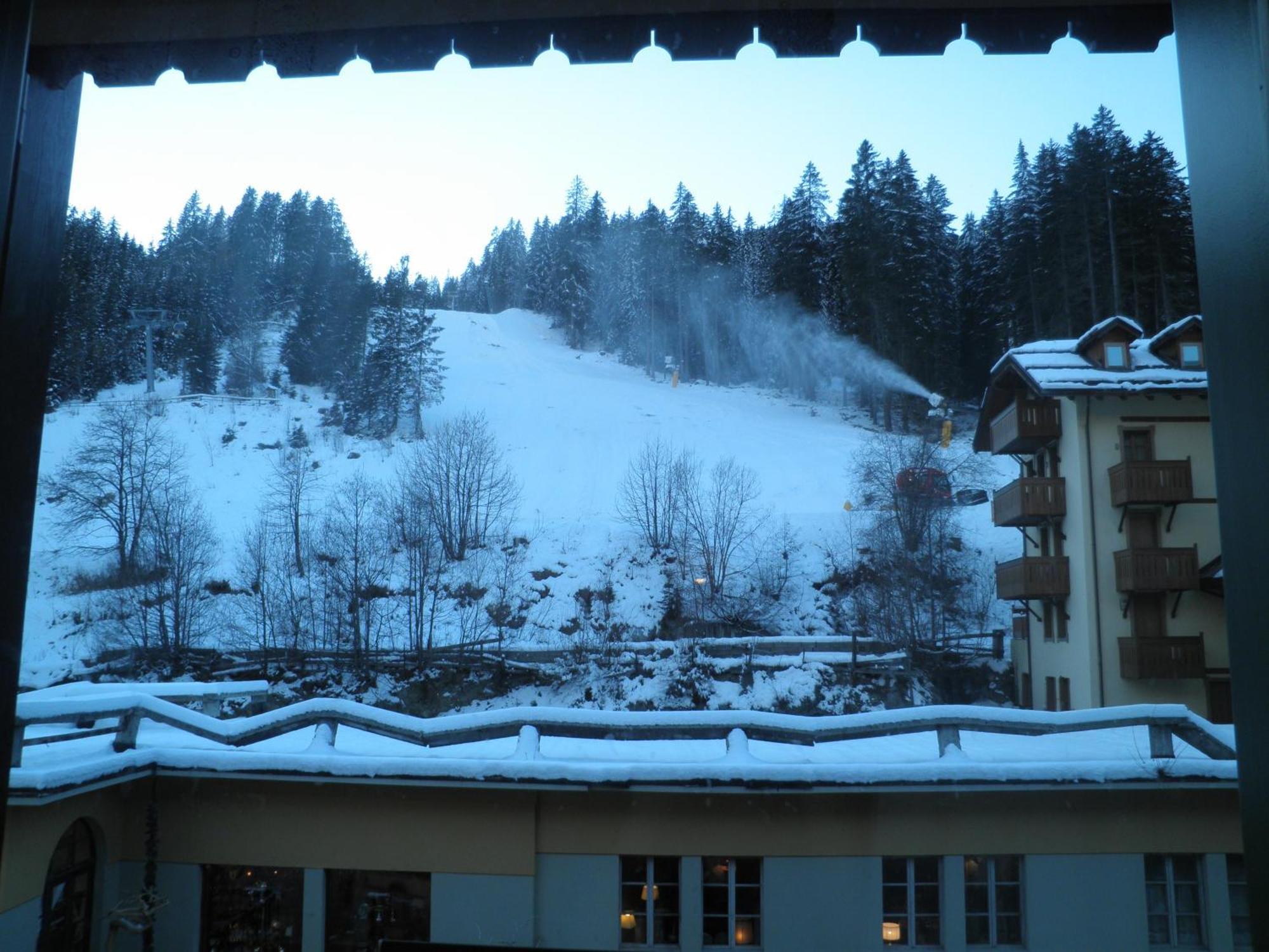 Residence Hotel Sport Campiglio Madonna Exterior foto