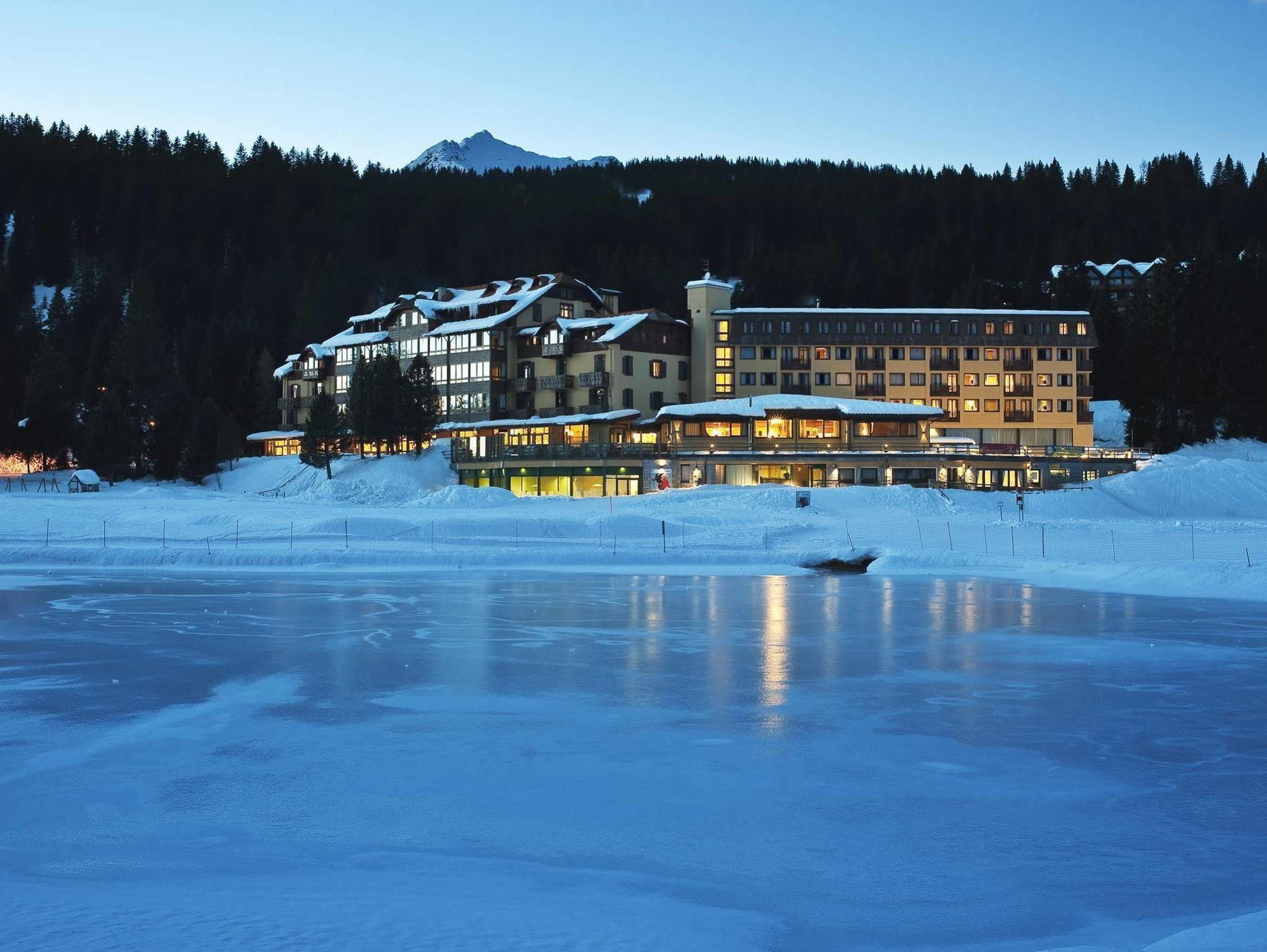 Residence Hotel Sport Campiglio Madonna Exterior foto